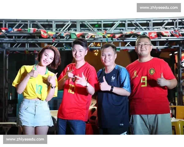 高清足球赛事直播APP下载指南畅享全球赛场精彩即时比分数据分析权威解说 - 副本 (19) - 副本